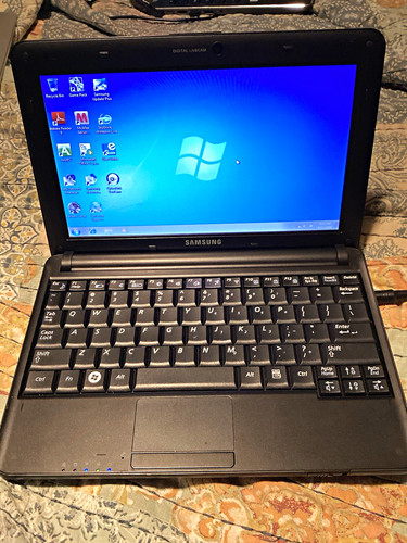 Samsung n130 intel atom - 10.1",